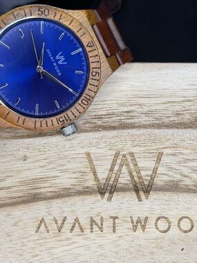 Men's Blue Dial Wooden Watch